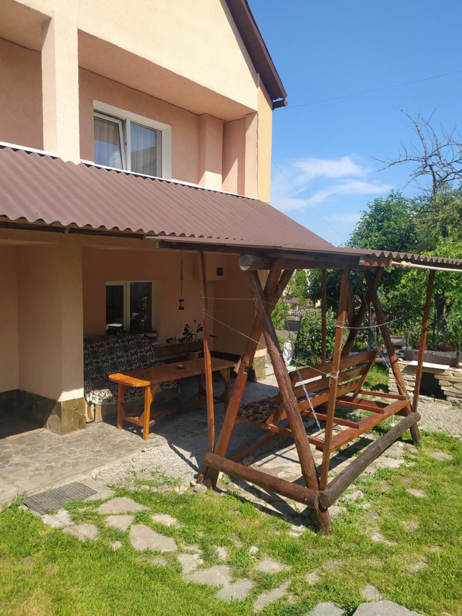 Guest House Cherepaha Kamjanets-Podilsky Buitenkant foto