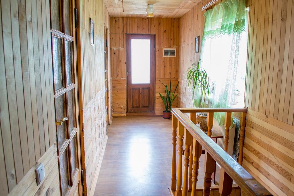 Guest House Cherepaha Kamjanets-Podilsky Buitenkant foto
